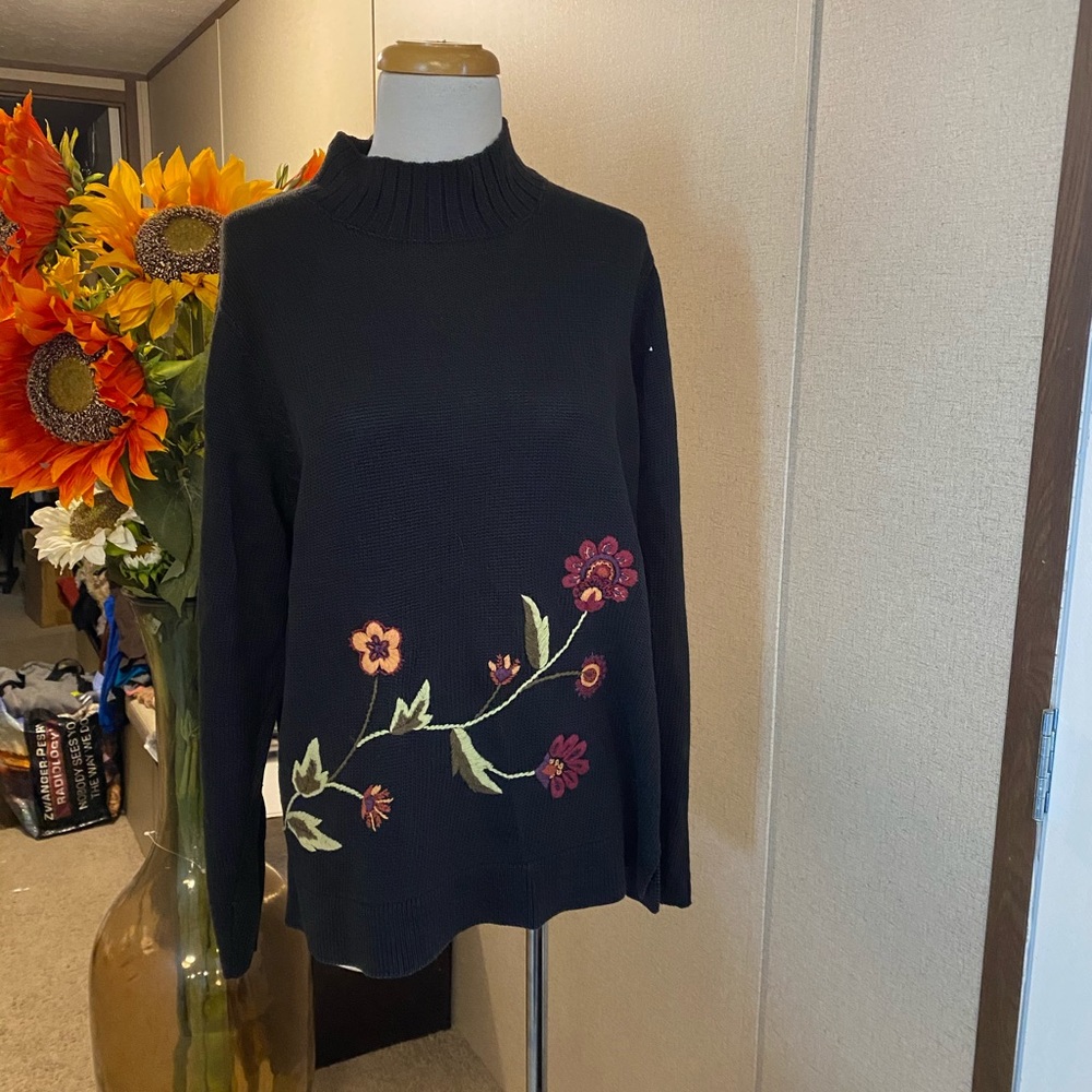 Coldwater creek. Embroidered sweater